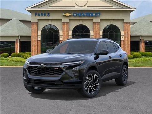 New 2026 Chevrolet Trax RS w/ Sunroof Package FWD image 7