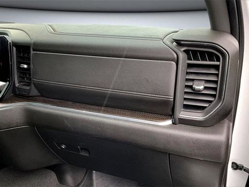 Used 2023 GMC Sierra 1500 Elevation image 27