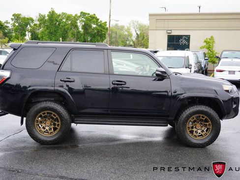 Used 2024 Toyota 4Runner TRD Off-Road Premium w/ Moonroof Package AWD/4WD image 24