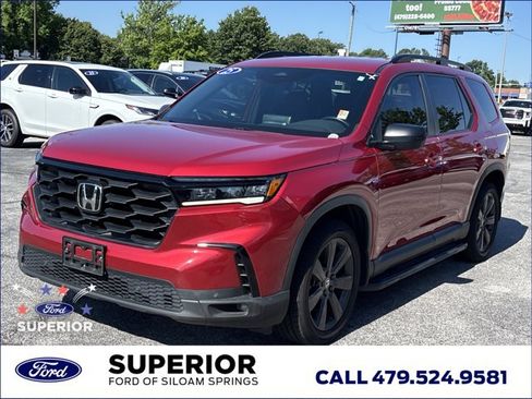 Used 2025 Honda Pilot Sport image 11