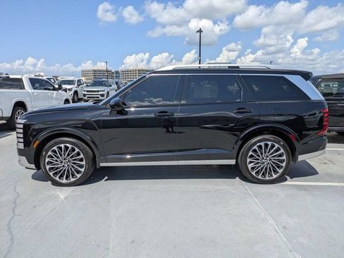 Used 2026 Hyundai Palisade Calligraphy FWD image 5