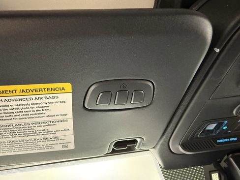 New 2025 Ford Bronco Raptor image 24