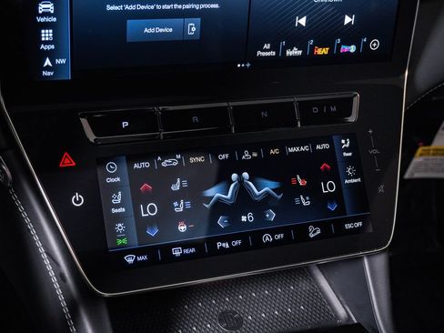 Certified 2025 Maserati Grecale Modena AWD/4WD image 24