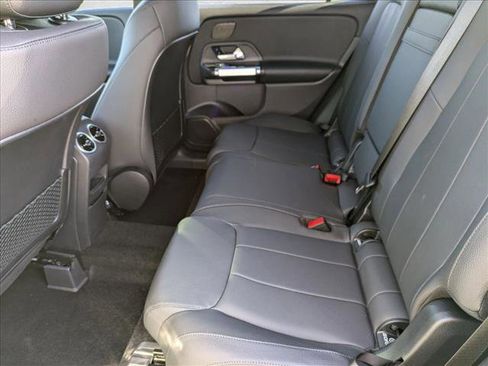 New 2026 Mercedes-Benz GLB 250 image 14