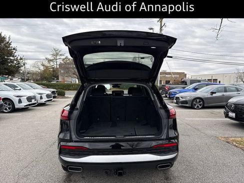 Certified 2025 Audi Q5 Premium w/ Convenience Package image 13