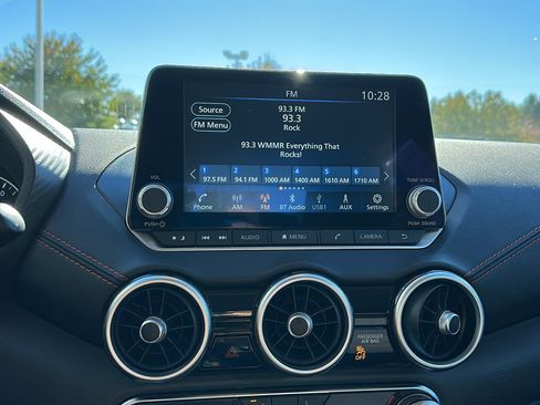 Certified 2024 Nissan Sentra SR image 18