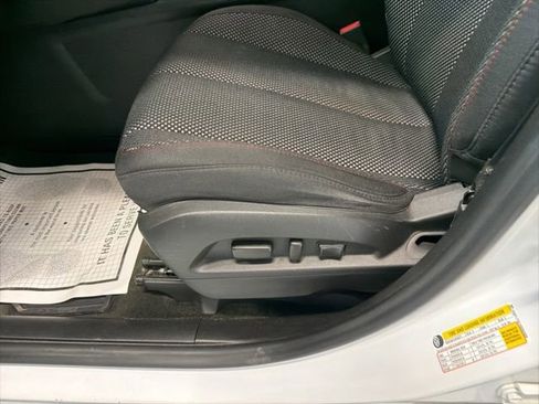 Used 2017 GMC Terrain SLE w/ Convenience Package AWD/4WD image 12