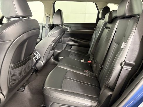 New 2026 Kia Sorento S image 38