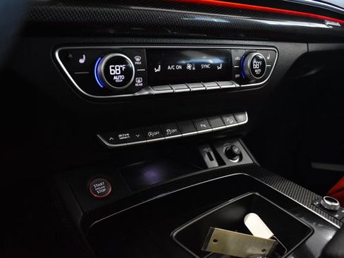 Certified 2025 Audi SQ5 Premium Plus w/ Premium Plus Package image 25