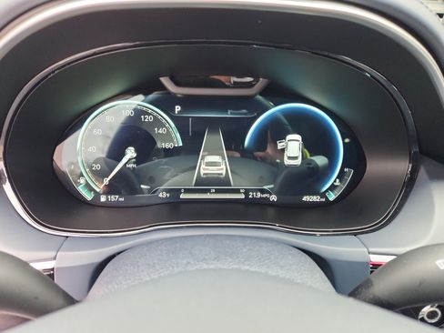 Used 2022 Genesis GV70 3.5T Sport w/ Sport Prestige Package image 31