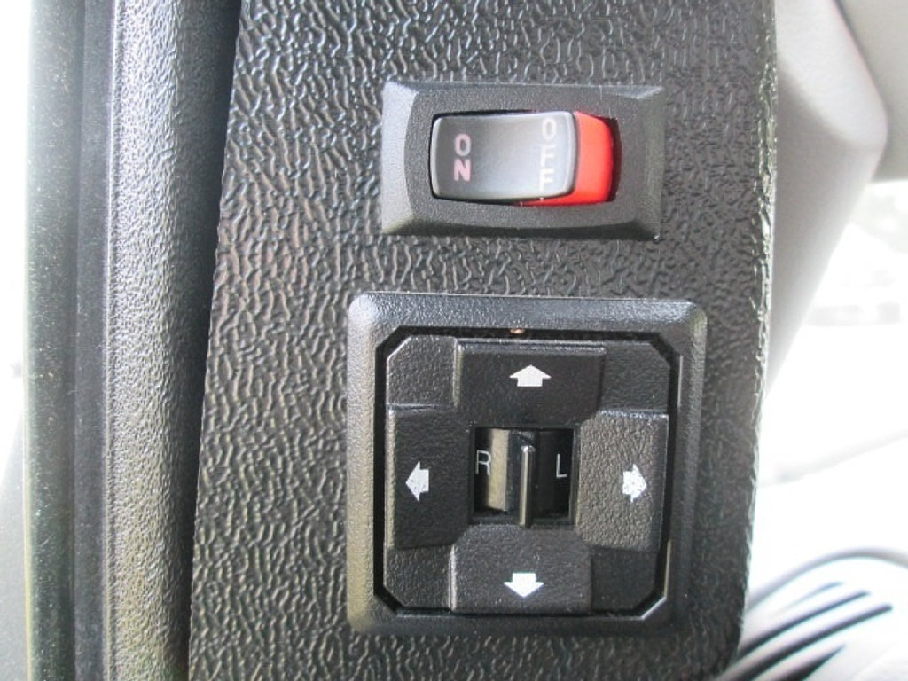 Used 2003 Ford E-450 and Econoline 450 RWD image 36