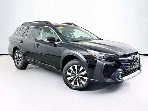 Used 2025 Subaru Outback Limited image 1