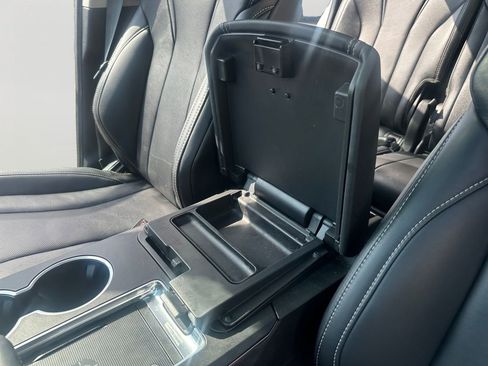 Used 2024 Acura MDX SH-AWD w/ Technology Package image 21