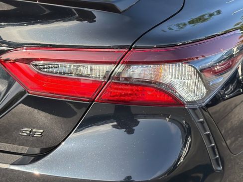 Used 2024 Toyota Camry SE image 31