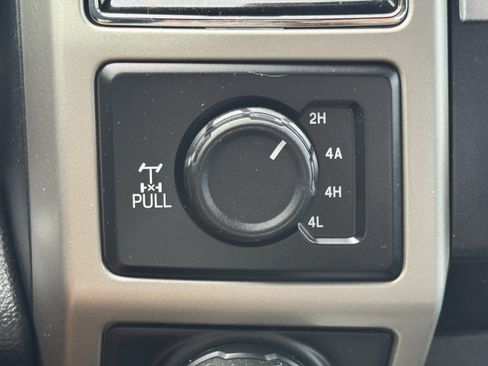 Certified 2020 Ford F150 Lariat image 21