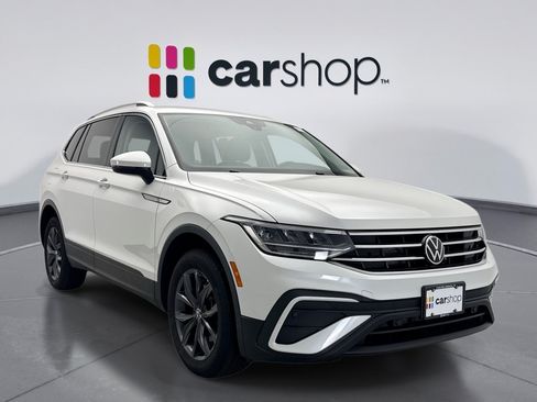 Used 2023 Volkswagen Tiguan SE AWD/4WD image 7
