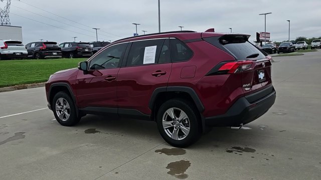 Used 2024 Toyota RAV4 XLE FWD image 6