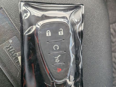 Certified 2023 Chevrolet Equinox LT image 35