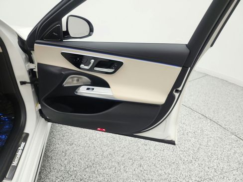 Certified 2024 Mercedes-Benz E 450 4MATIC Sedan image 21