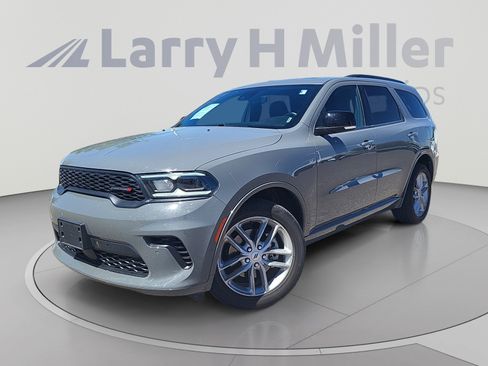 Used 2025 Dodge Durango GT AWD/4WD image 1