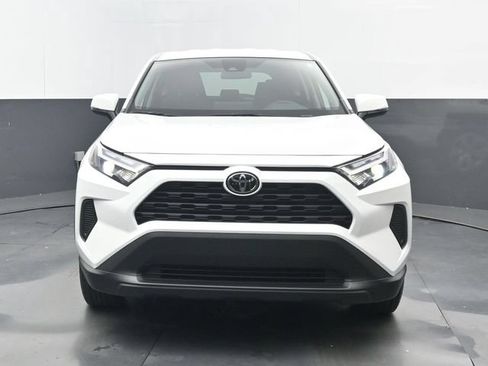 Used 2025 Toyota RAV4 LE FWD image 18