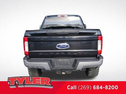 Used 2019 Ford F250 XLT AWD/4WD image 7