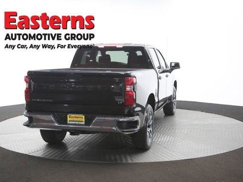 Used 2024 Chevrolet Silverado 1500 LT AWD/4WD image 40
