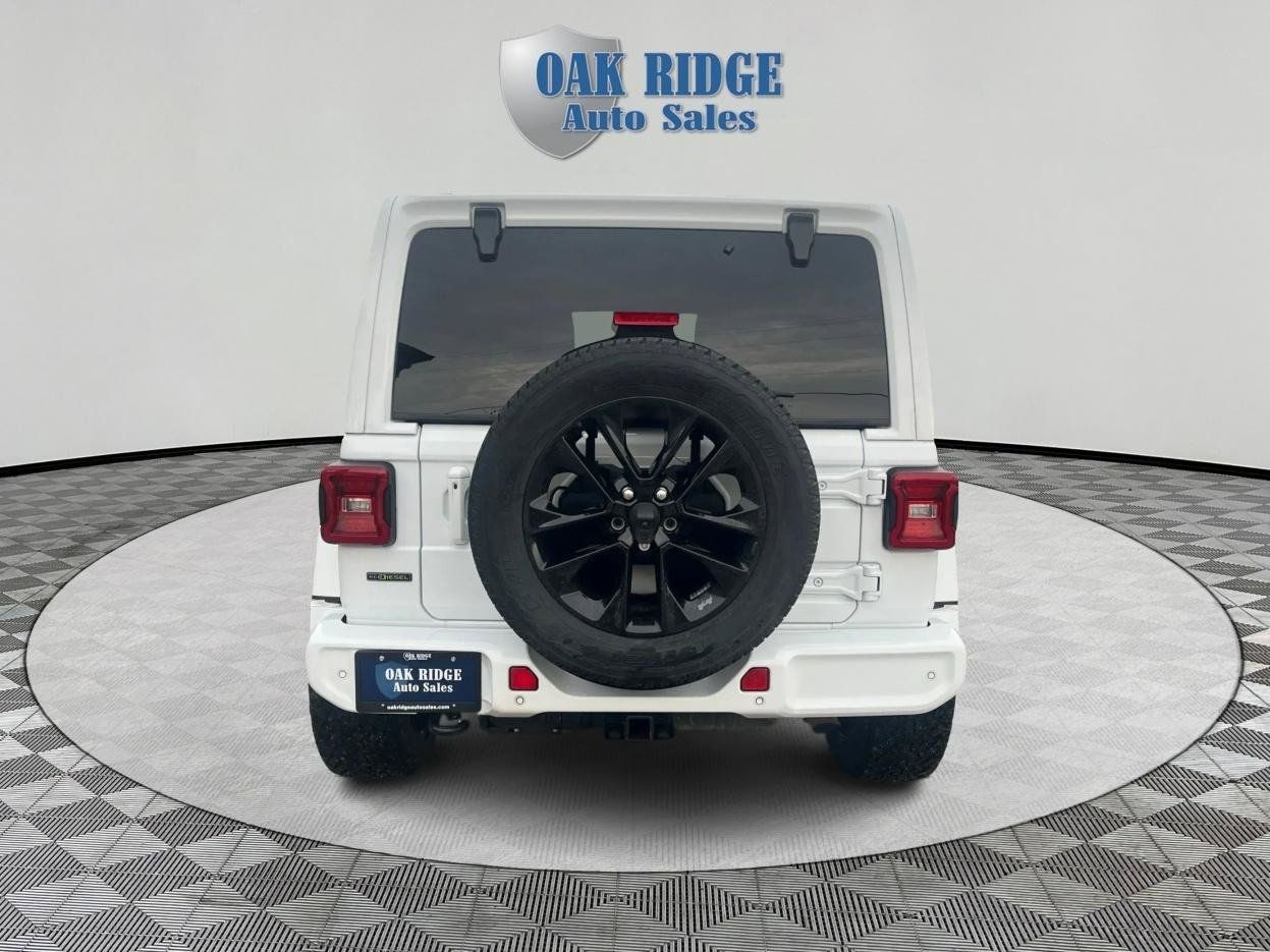 Used 2021 Jeep Wrangler Unlimited Sahara AWD/4WD image 6