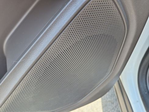Used 2021 Ford Explorer Platinum w/ Equipment Group 601A AWD/4WD image 15