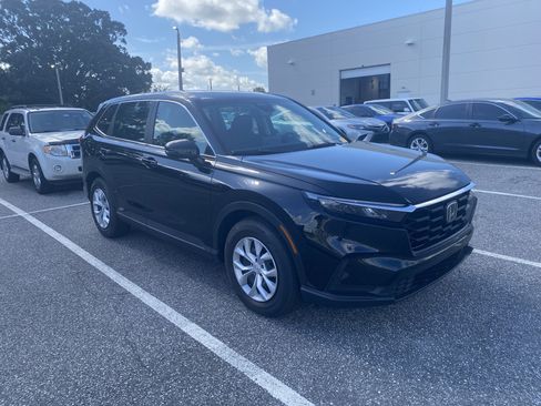 Used 2024 Honda CR-V LX image 15