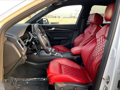 Used 2019 Audi SQ5 Premium Plus w/ Premium Plus Package image 22