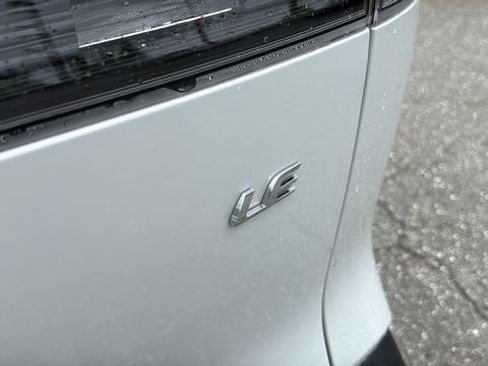 Certified 2026 Toyota Corolla Cross LE FWD image 8