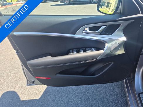 Used 2026 Genesis G70 2.5T Prestige image 10