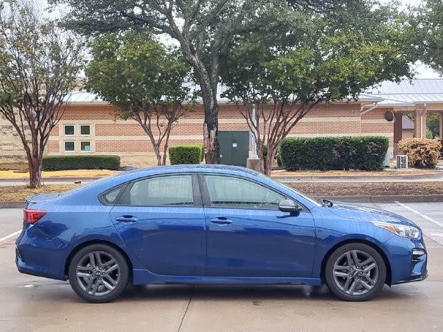 Used 2020 Kia Forte GT-Line FWD image 2