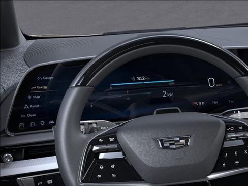 New 2026 Cadillac Optiq Luxury 1 image 18