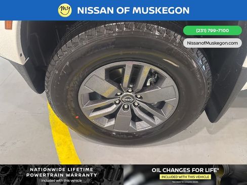 New 2026 Nissan Frontier SV w/ All-Weather Content Package AWD/4WD image 9