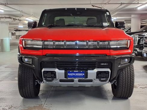 New 2026 GMC Hummer EV 4x4 Crew Cab image 2