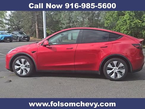Used 2021 Tesla Model Y Long Range AWD/4WD image 7