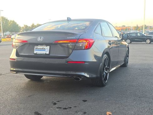 Used 2024 Honda Civic Sport image 8
