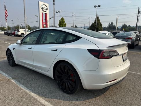 Used 2021 Tesla Model 3 Performance AWD/4WD image 8