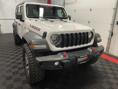 Used 2025 Jeep Wrangler Unlimited Sport S 4xe AWD/4WD image 10