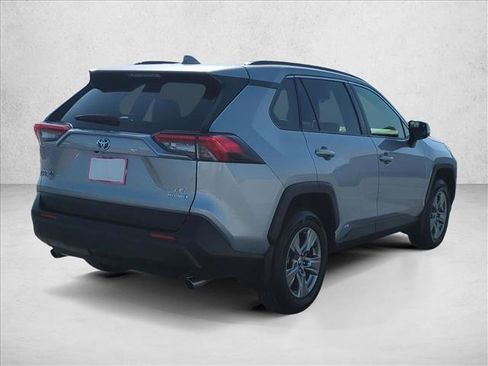 Certified 2024 Toyota RAV4 LE AWD/4WD image 5