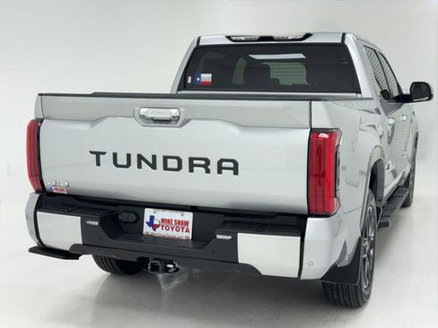 Used 2025 Toyota Tundra Limited w/ Power Package AWD/4WD image 40
