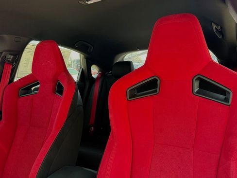 Used 2025 Honda Civic Type R image 17