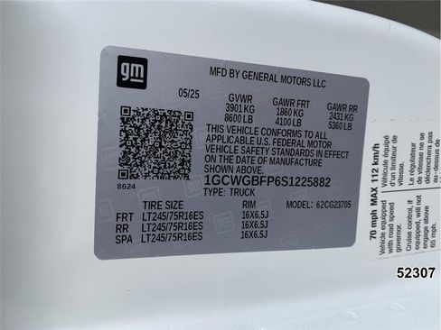 Used 2025 Chevrolet Express 2500 Extended w/ Communications Package image 19