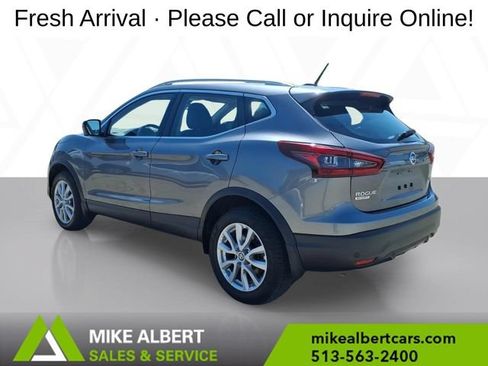 Used 2022 Nissan Rogue Sport SV w/ Technology Package AWD/4WD image 5