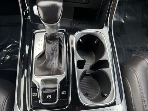 Used 2023 Kia Carnival SX FWD image 22