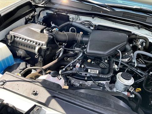Certified 2023 Toyota Tacoma SR5 RWD image 33