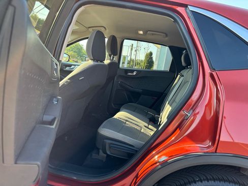 Used 2020 Ford Escape SE AWD/4WD image 33