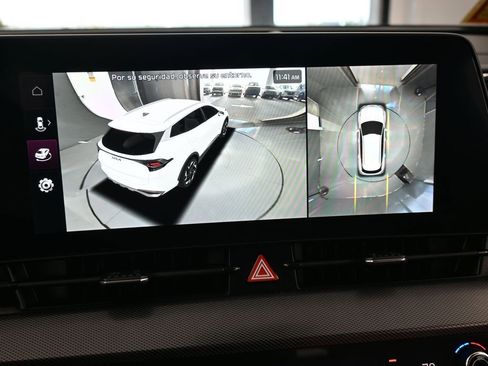 Used 2024 Kia Sportage SX image 24